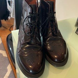 Dr.  Martens Oxford boot